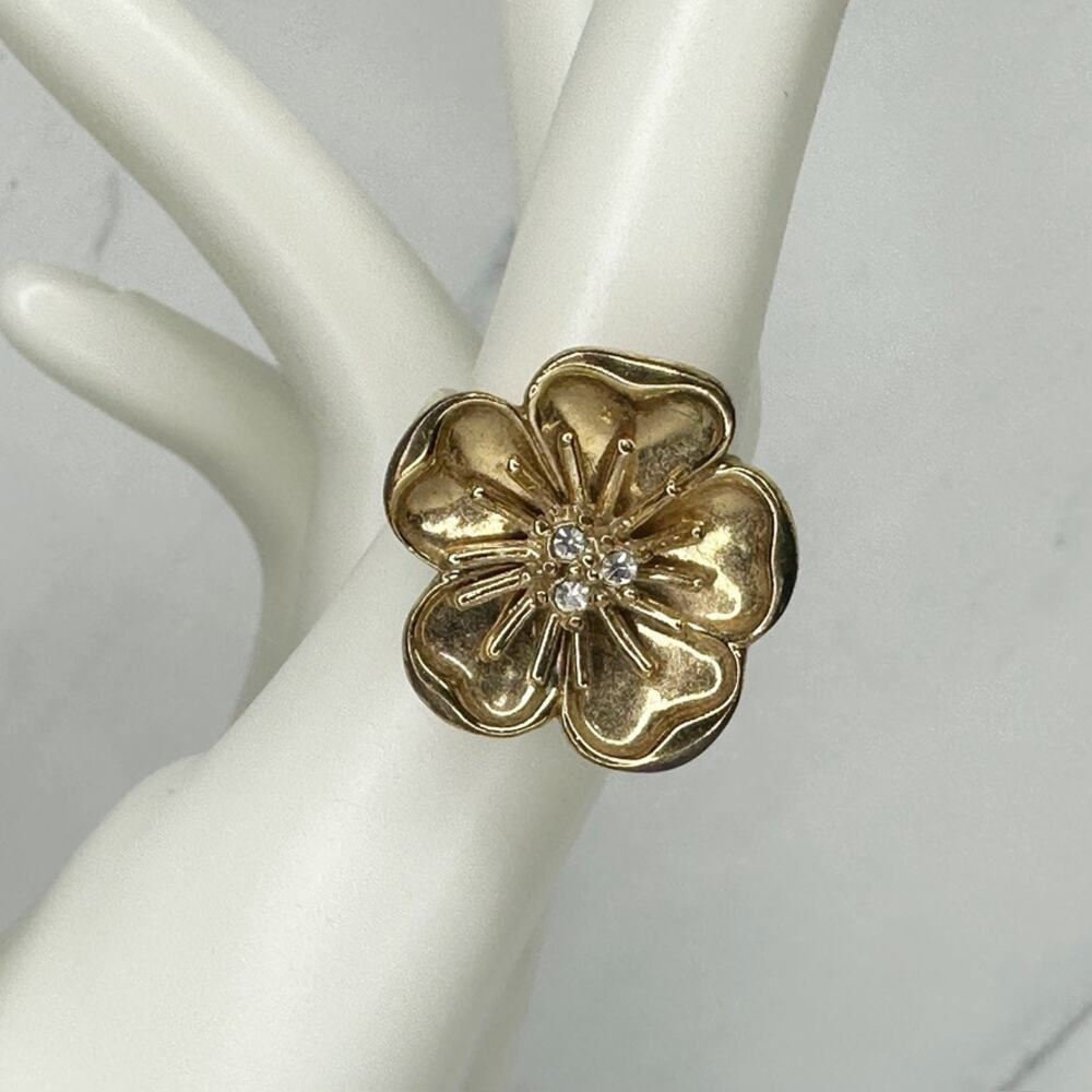 J.Crew Rhinestone Flower Ring Gold Tone Size 7 ✨